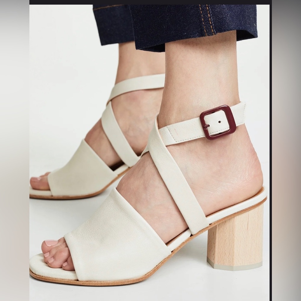 Cocolico Sz 38 Billie Block Heel Sandals in Ivory